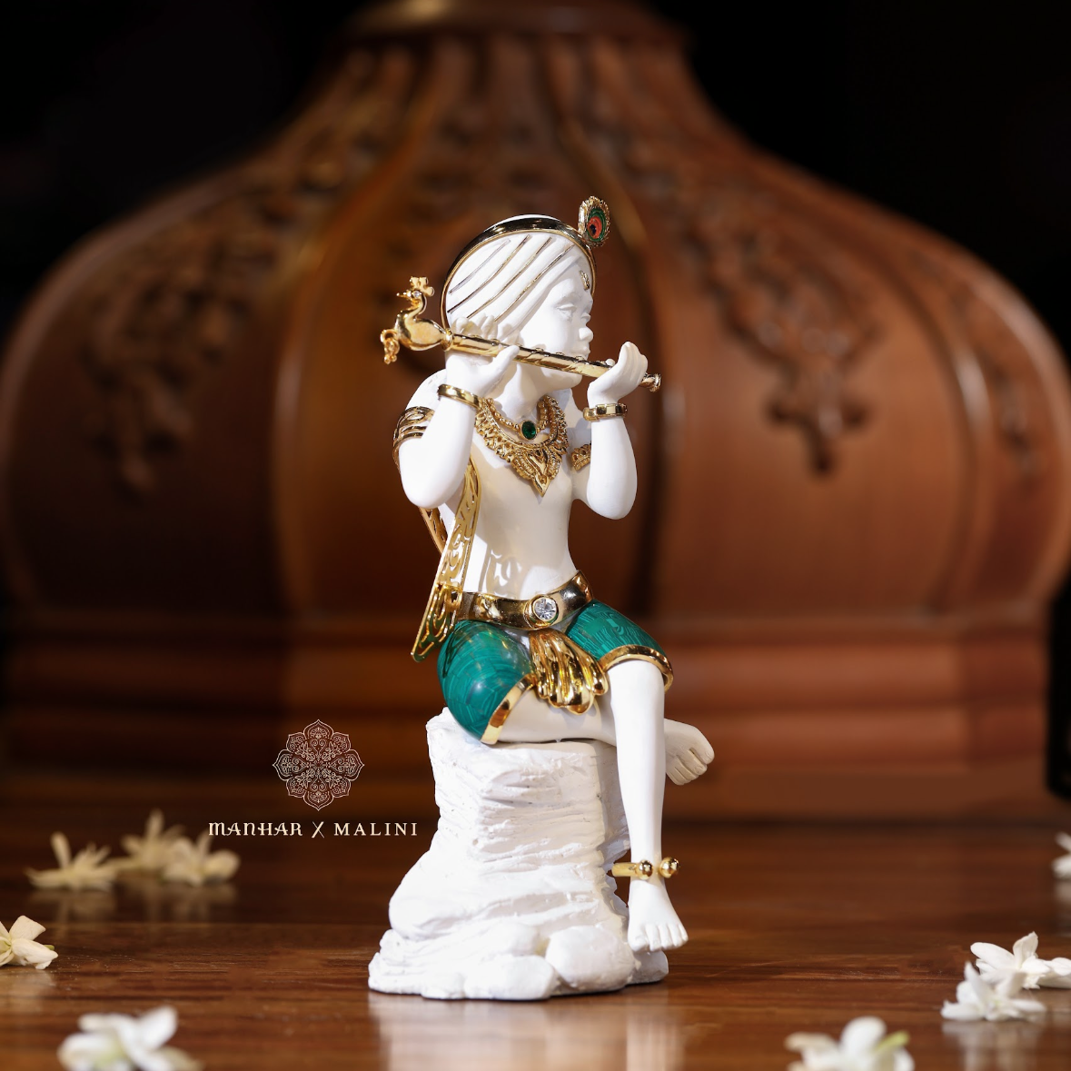 Sitting Krishna (Green Dhoti)